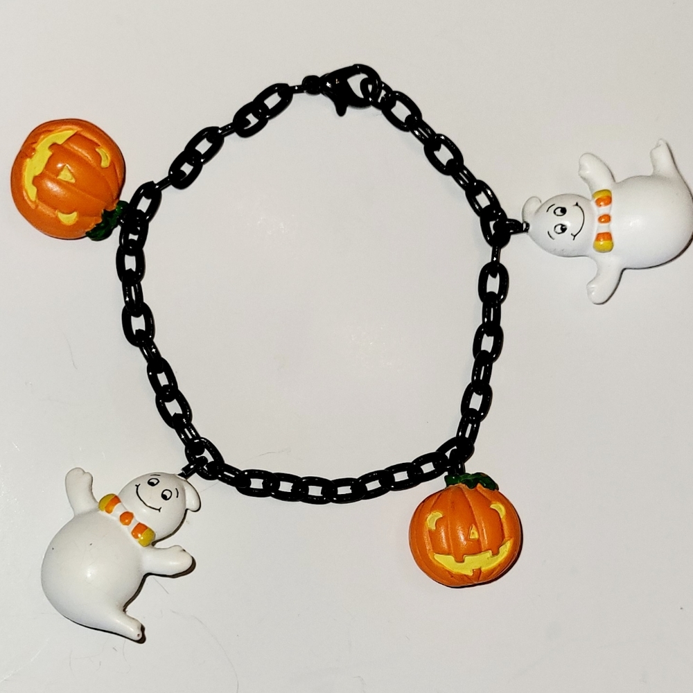 Halloween Bracelet, Spooky Pumpkin 🎃 and Ghost Charm Chain Bracelet NWOT